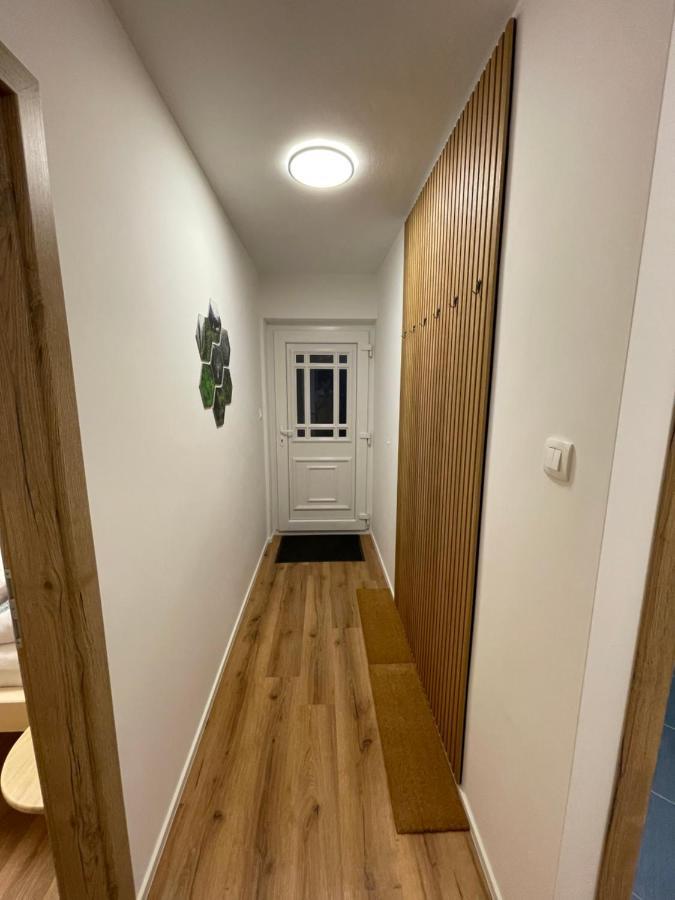 Appartement Apartma Guide 360 *